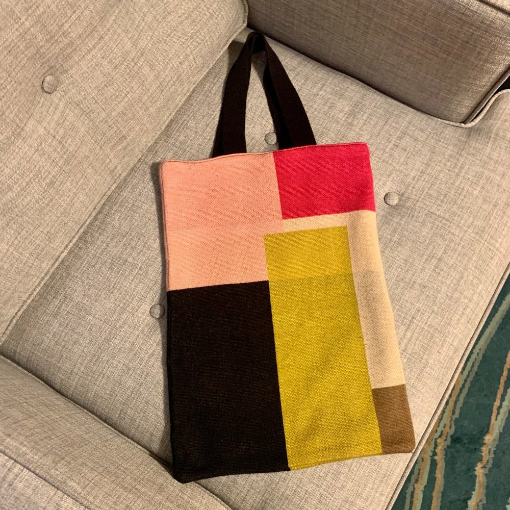 Hansel from Basel Knit Color Block Bag
